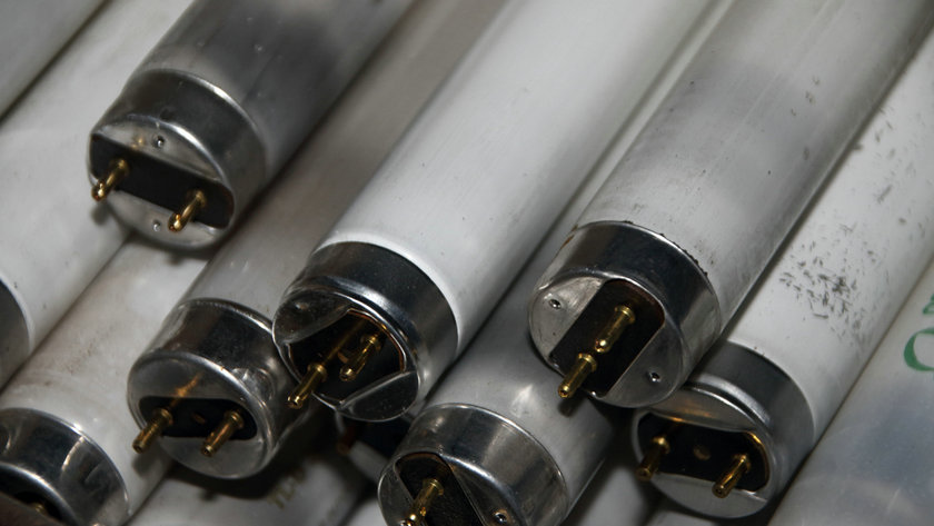 fluorescent tubes are banned globally